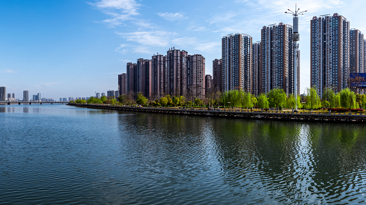 【拼經(jīng)濟(jì) 搞建設(shè) 抓發(fā)展】德陽(yáng)城發(fā)集團(tuán)：服務(wù)城市 保障民生 打好“拼經(jīng)濟(jì)、搞建設(shè)、抓發(fā)展”主動(dòng)仗